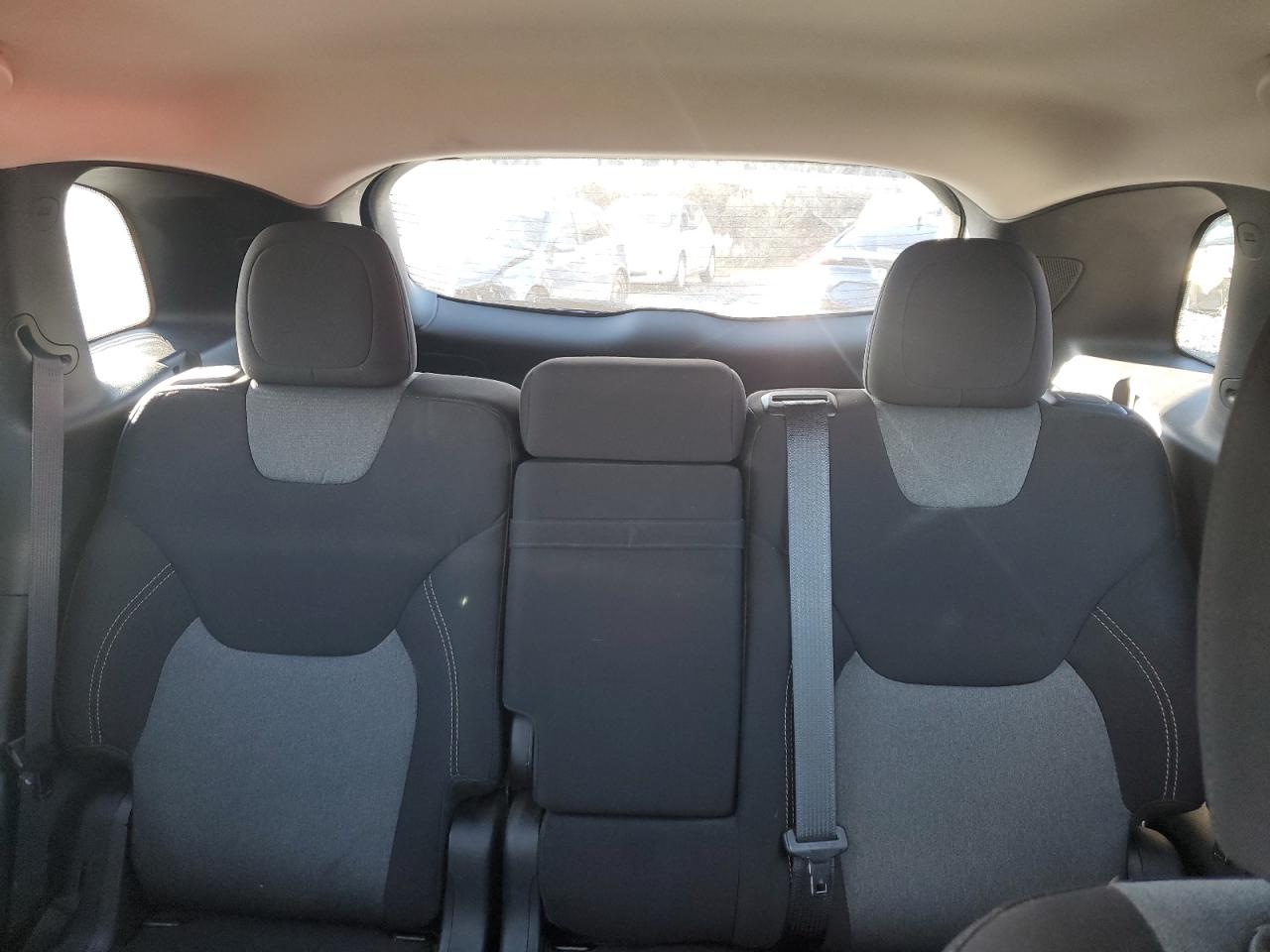 2015 Jeep Cherokee Sport VIN: 1C4PJMAB8FW764199 Lot: 93135615