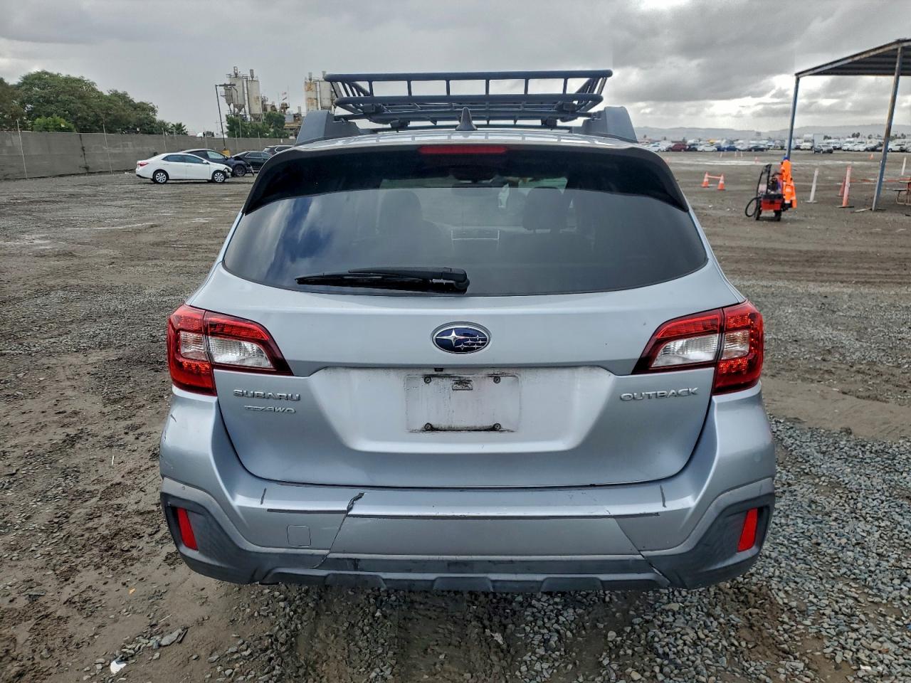 2018 Subaru Outback 2.5I Limited VIN: 4S4BSAKC0J3378282 Lot: 94054505