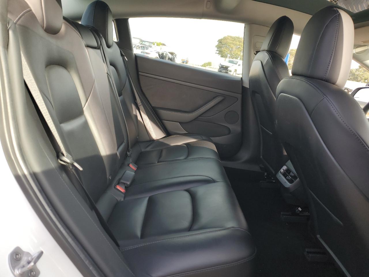 2021 Tesla Model 3 VIN: 5YJ3E1EB3MF067486 Lot: 93224385