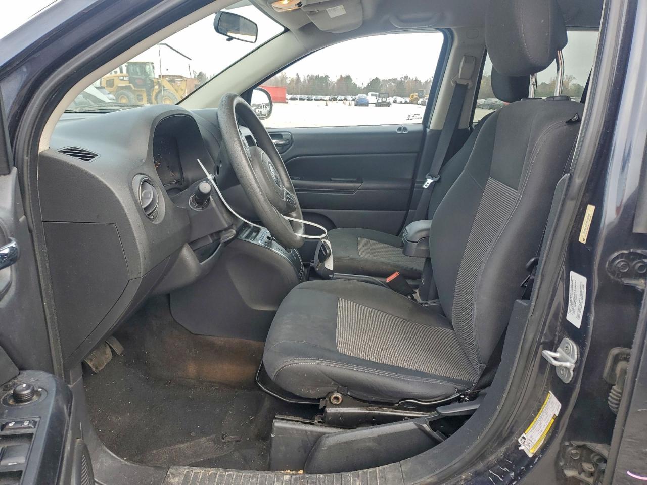 2014 Jeep Compass Sport VIN: 1C4NJCBB1ED535552 Lot: 92982155