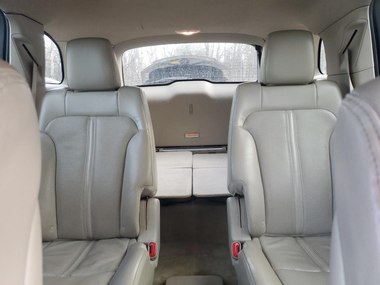 2011 Lincoln Mkt VIN: 2LMHJ5AR9BBJ52046 Lot: 92038645