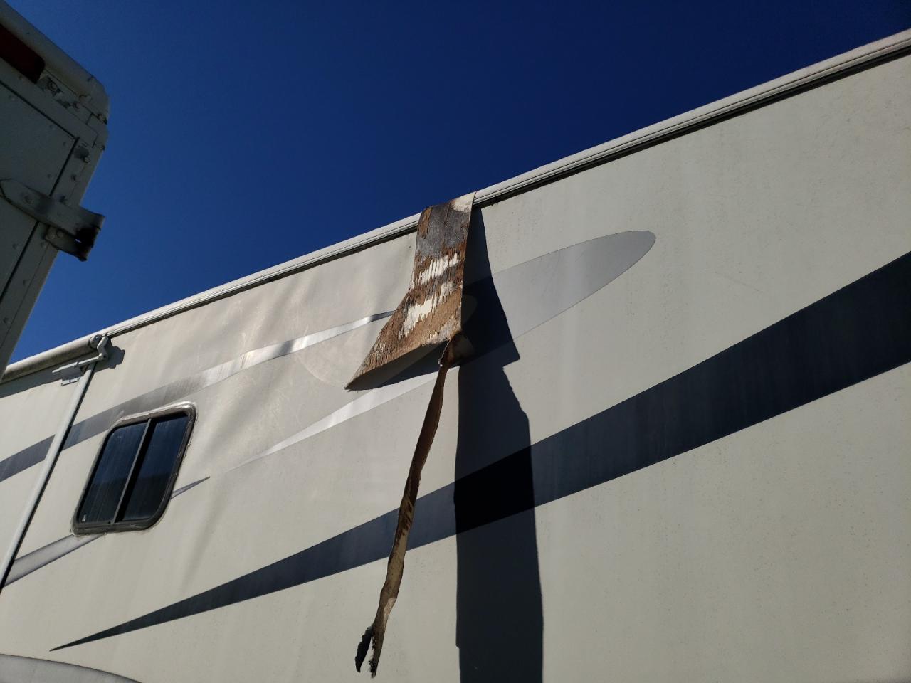 2007 Ford F550 Super Duty Stripped Chassis VIN: 1F6NF53YX70A03813 Lot: 92252505