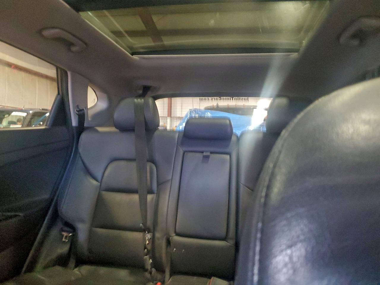 2018 Hyundai Tucson Value VIN: KM8J3CA2XJU642647 Lot: 94573395