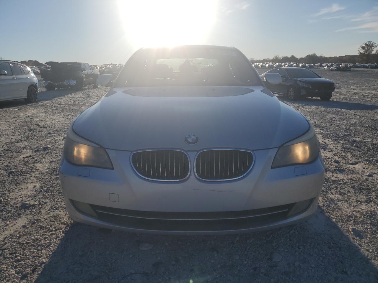 Фото: WBANU53538CT16191