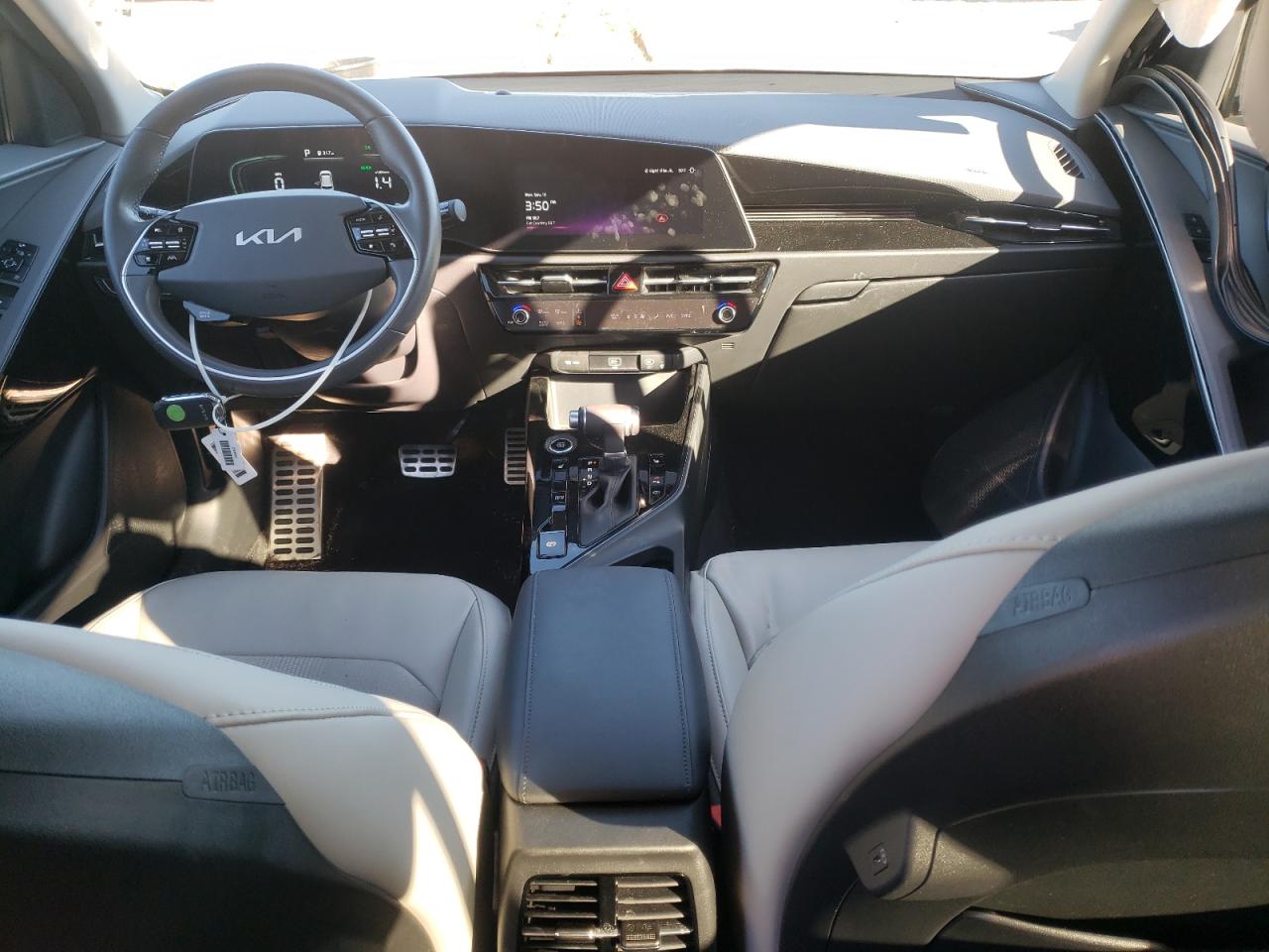 2023 Kia Niro Ex VIN: KNDCR3LEXP5048596 Lot: 92108135