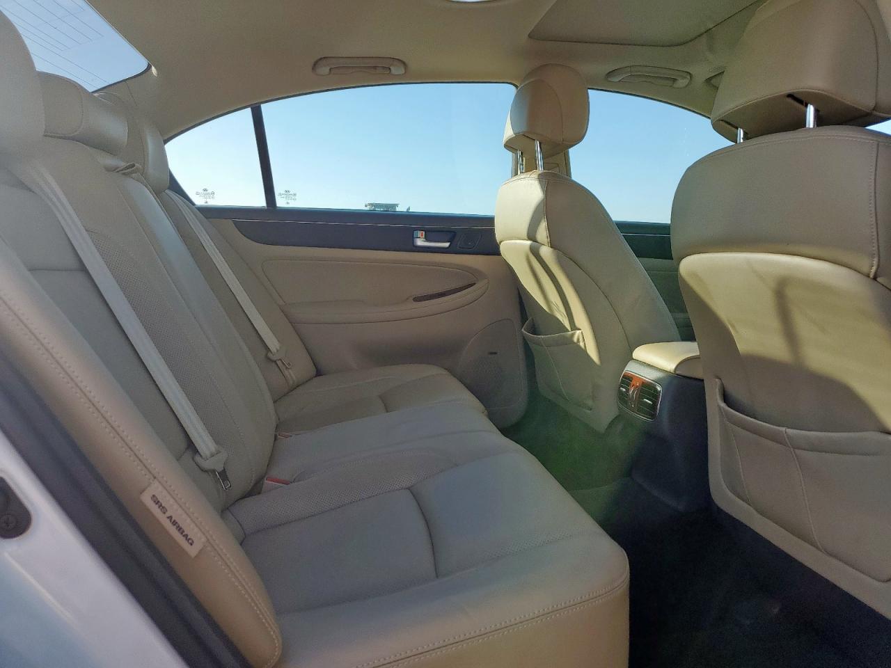 2012 Hyundai Genesis 4.6L VIN: KMHGC4DF8CU178713 Lot: 92439775