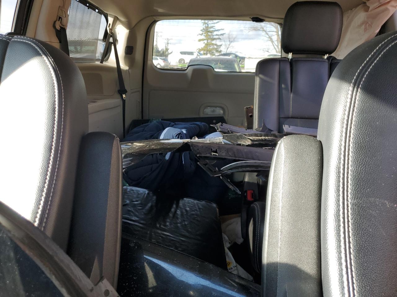 2014 Chrysler Town & Country Touring L VIN: 2C4RC1CG7ER408490 Lot: 92392345