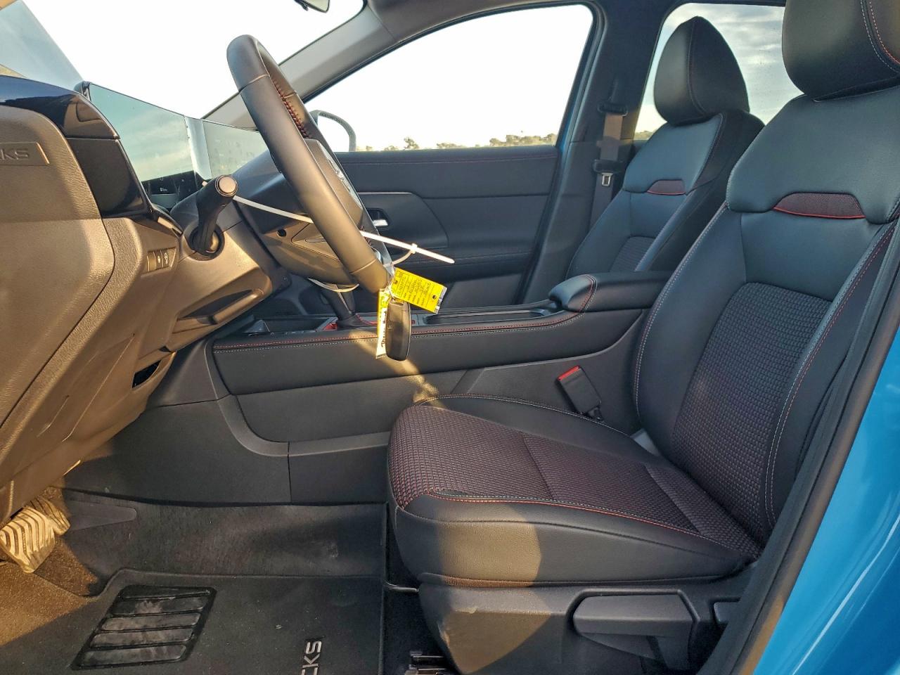 2025 Nissan Kicks Sr VIN: 3N8AP6DA1SL429096 Lot: 93946125