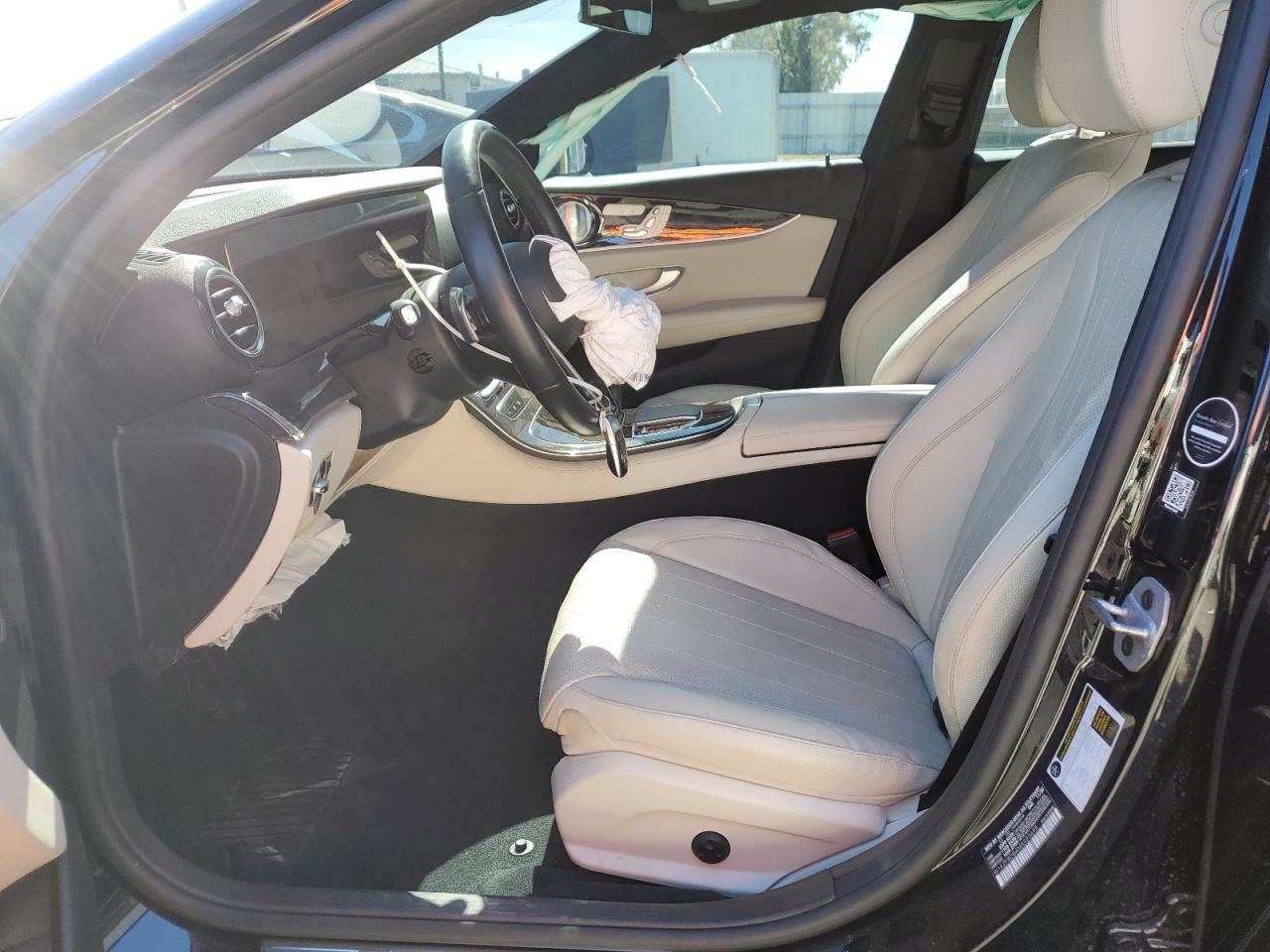 2021 Mercedes-Benz E 350 VIN: W1KZF8DB4MA923698 Lot: 92580705