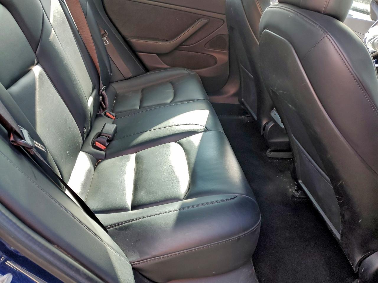 2018 Tesla Model 3 VIN: 5YJ3E1EB7JF094489 Lot: 94292705