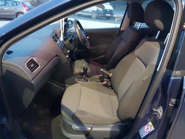 2011 VOLKSWAGEN POLO