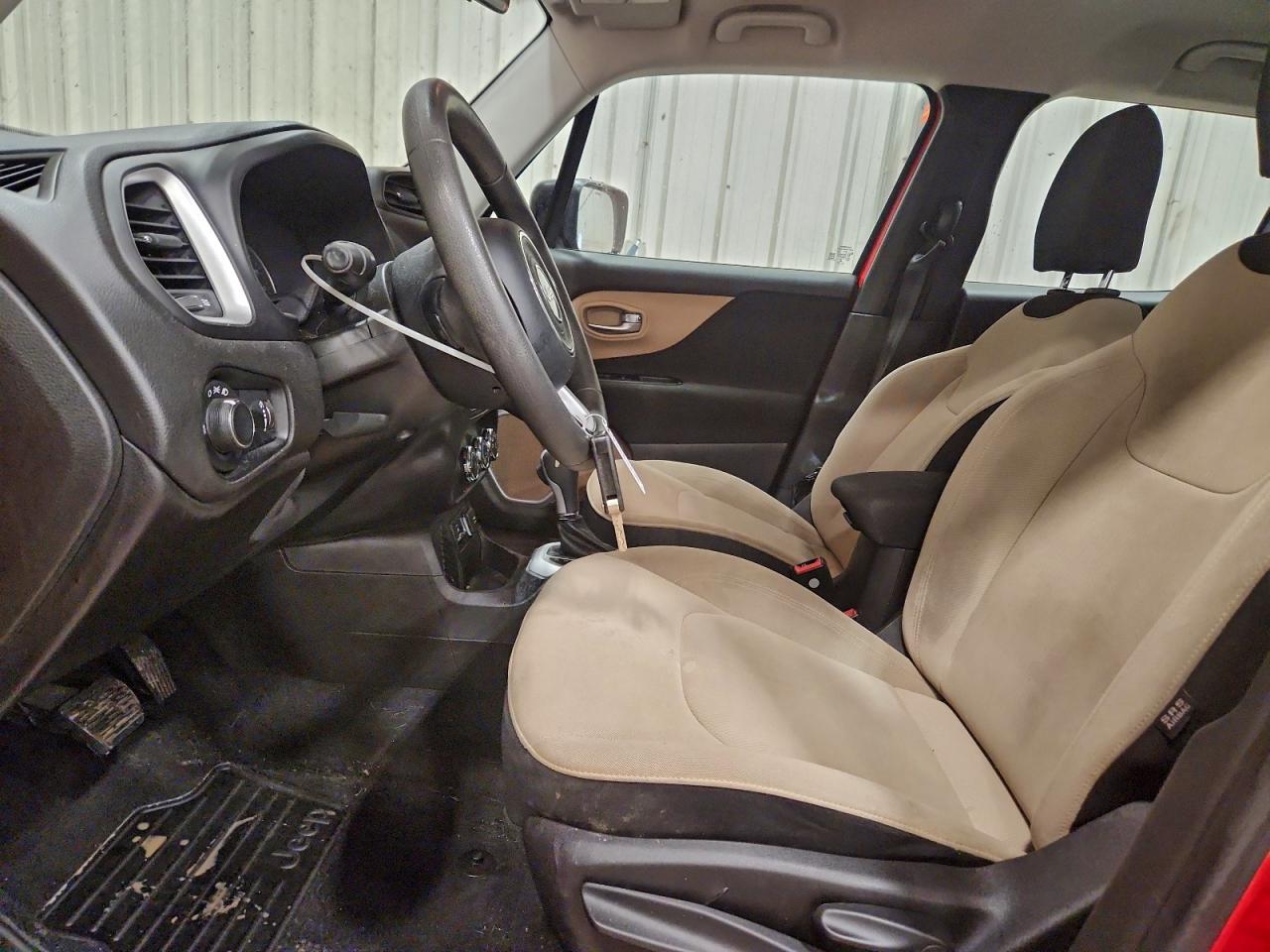 2015 Jeep Renegade Sport VIN: ZACCJAAT0FPB52887 Lot: 94261575