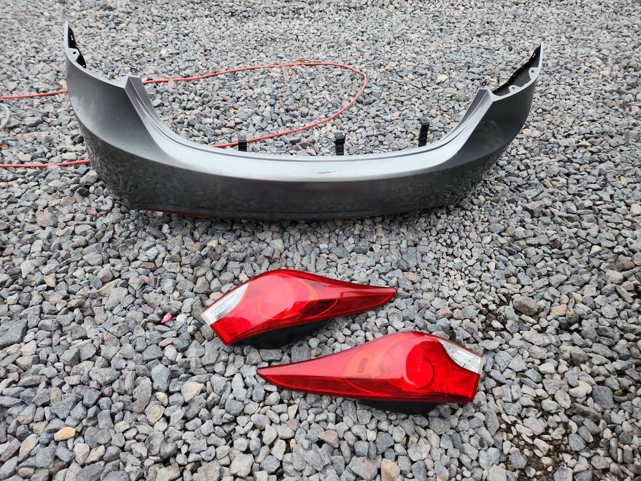 2012 Hyundai Elantra Gls VIN: KMHDH4AE0CU254988 Lot: 92407835