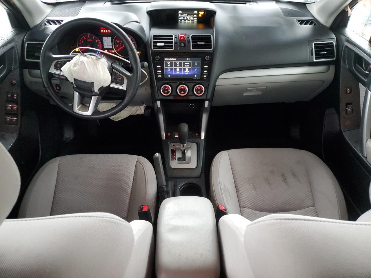 2017 Subaru Forester 2.5I Premium VIN: JF2SJAEC6HH495298 Lot: 92685425