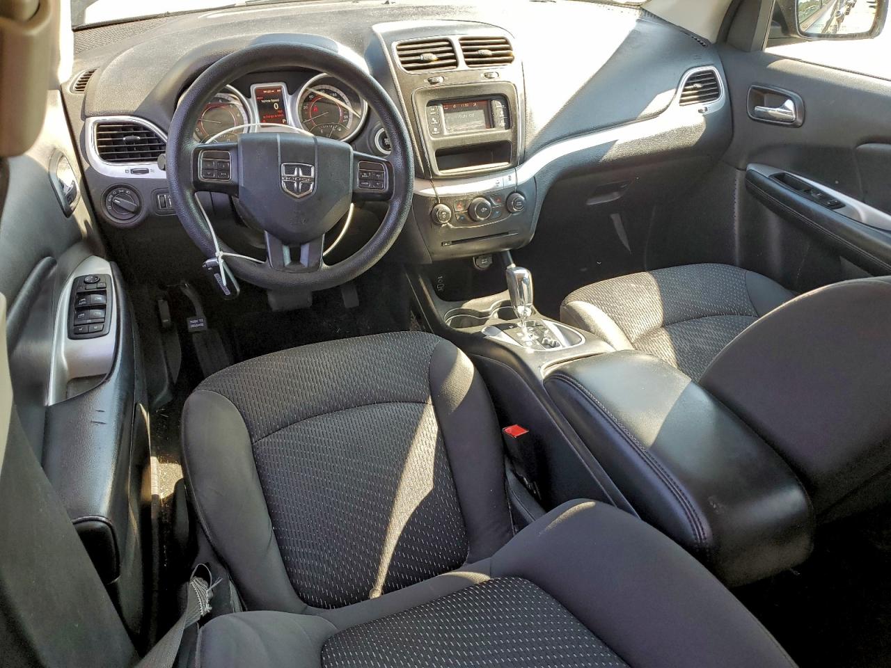 2018 Dodge Journey Se VIN: 3C4PDCAB3JT384512 Lot: 94138505