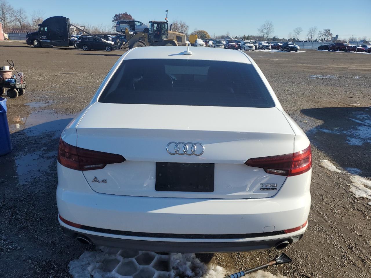 2018 Audi A4 Komfort VIN: WAUANAF43JN006852 Lot: 93503215