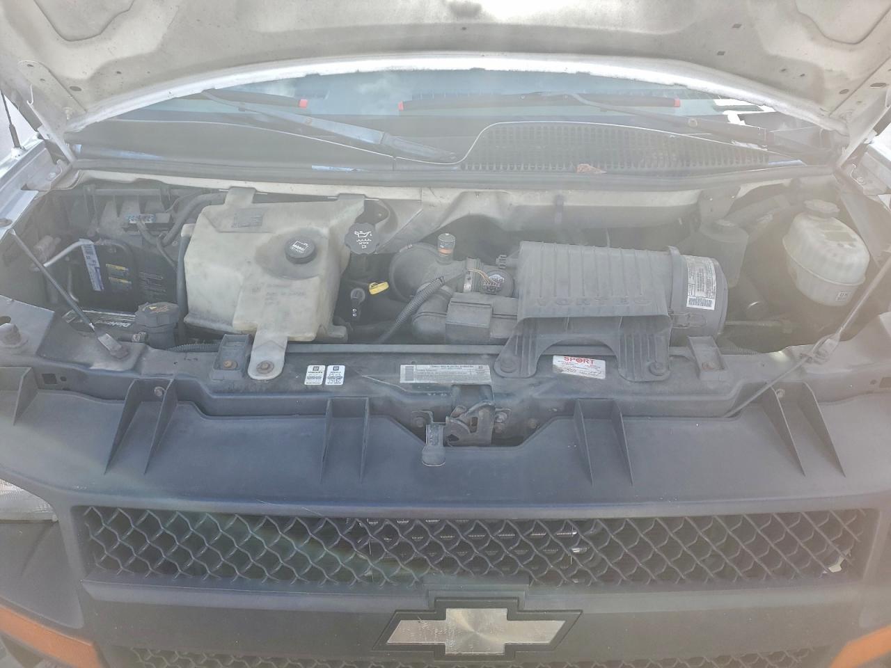 2003 Chevrolet Express G3500 VIN: 1GCHG39U831157912 Lot: 94745095