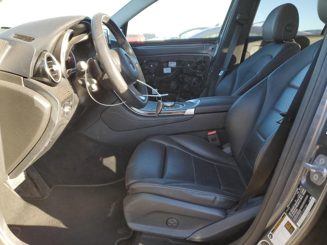 2019 Mercedes-Benz Glc 300 VIN: WDC0G4JB1K1001104 Lot: 91835385