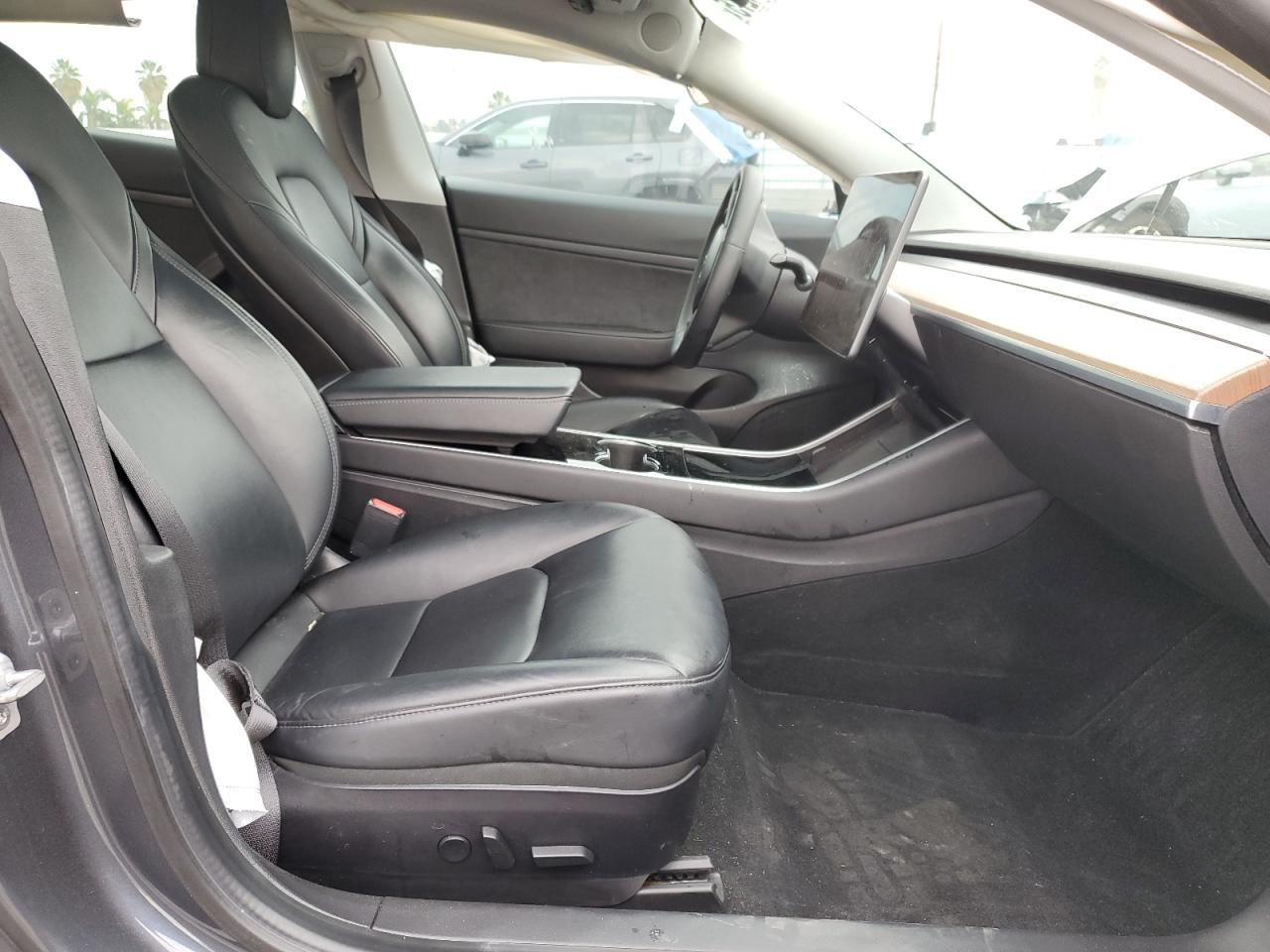 2020 Tesla Model 3 VIN: 5YJ3E1EA1LF495935 Lot: 92474275