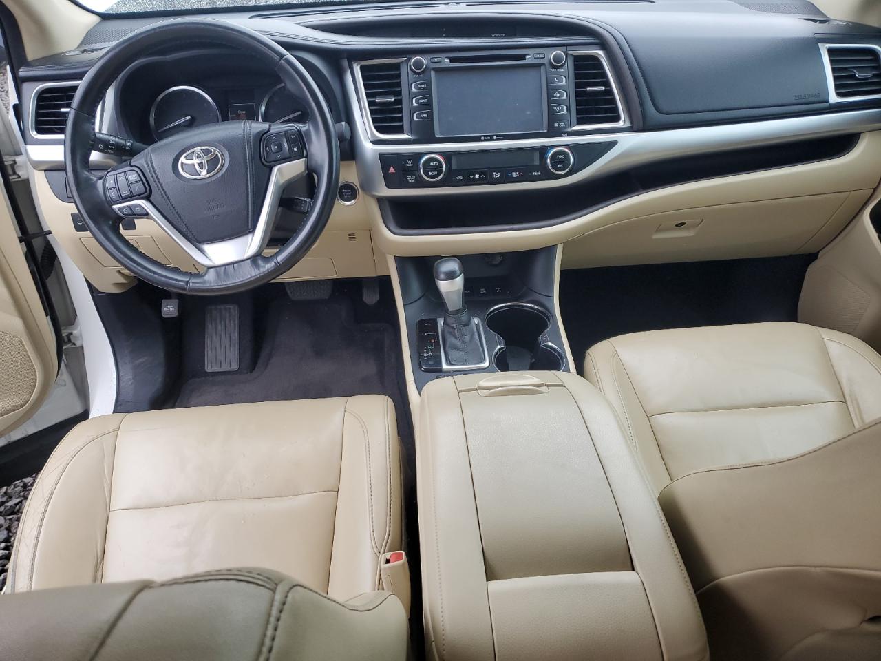 2014 Toyota Highlander Xle VIN: 5TDJKRFH2ES024434 Lot: 92372835