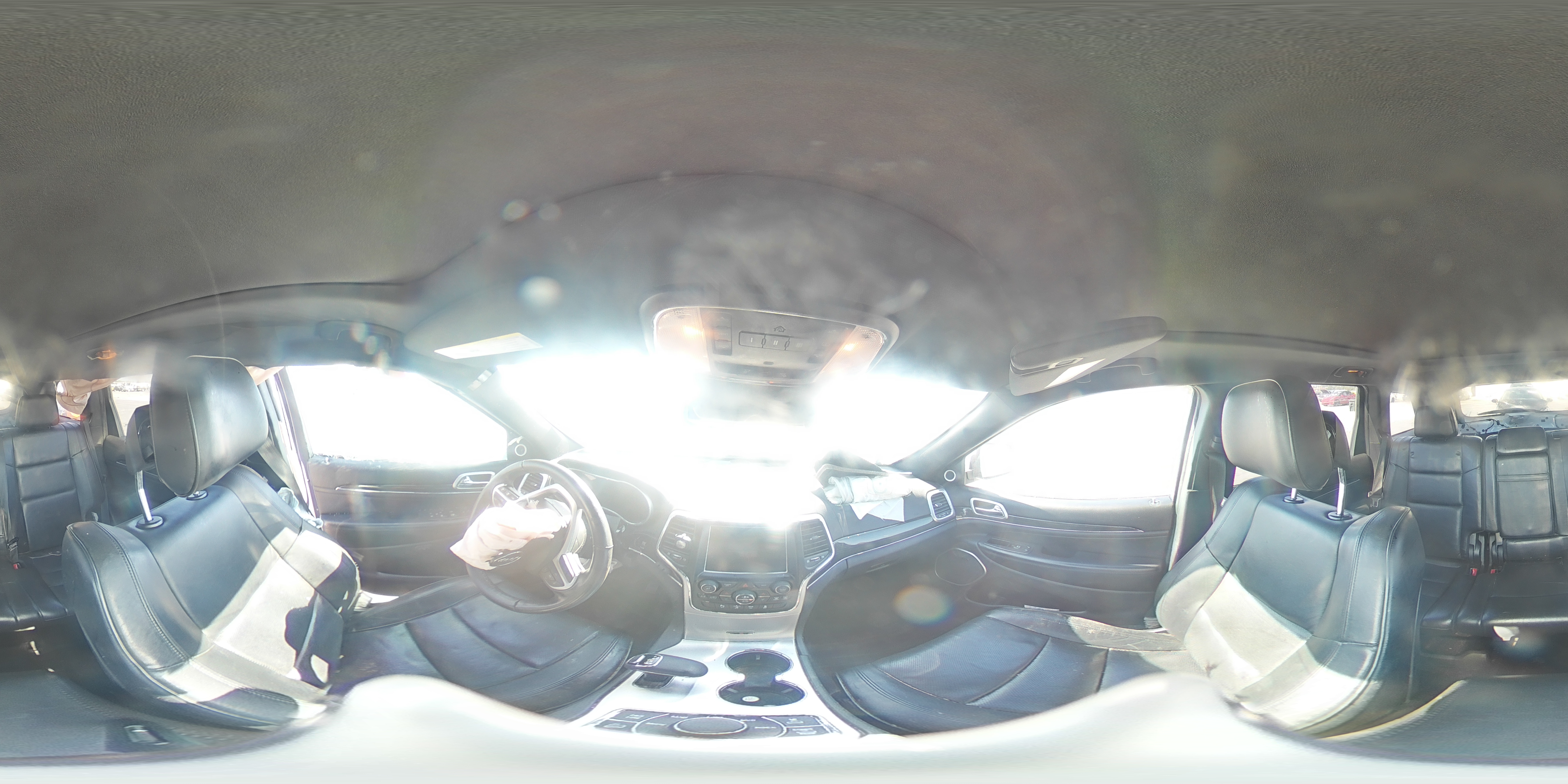 2015 Jeep Grand Cherokee Overland VIN: 1C4RJFCG5FC213209 Lot: 92567845