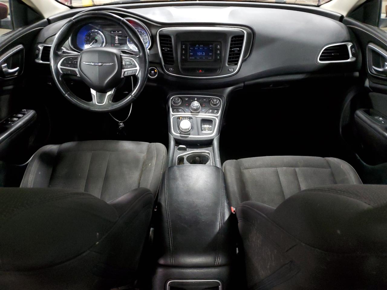 2015 Chrysler 200 Limited VIN: 1C3CCCAB7FN554190 Lot: 92251945