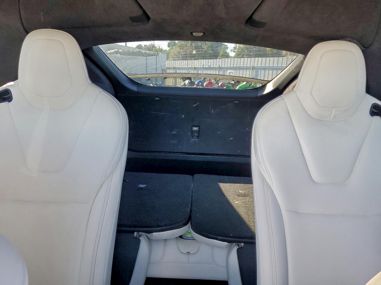 2017 Tesla Model X VIN: 5YJXCBE23HF078524 Lot: 93341045