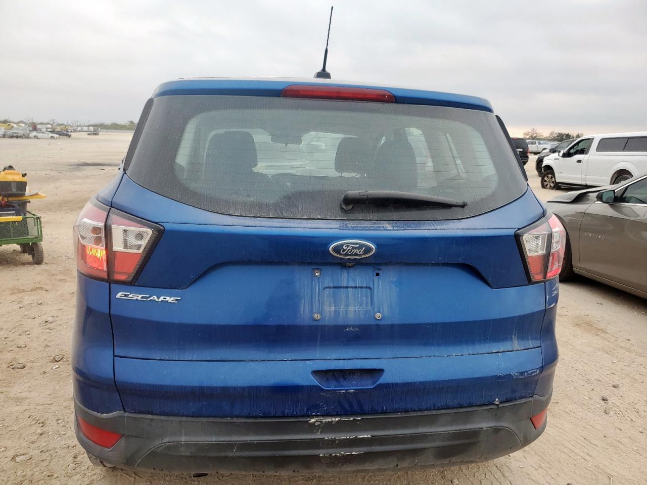 2017 Ford Escape S VIN: 1FMCU0F76HUC48677 Lot: 92842035