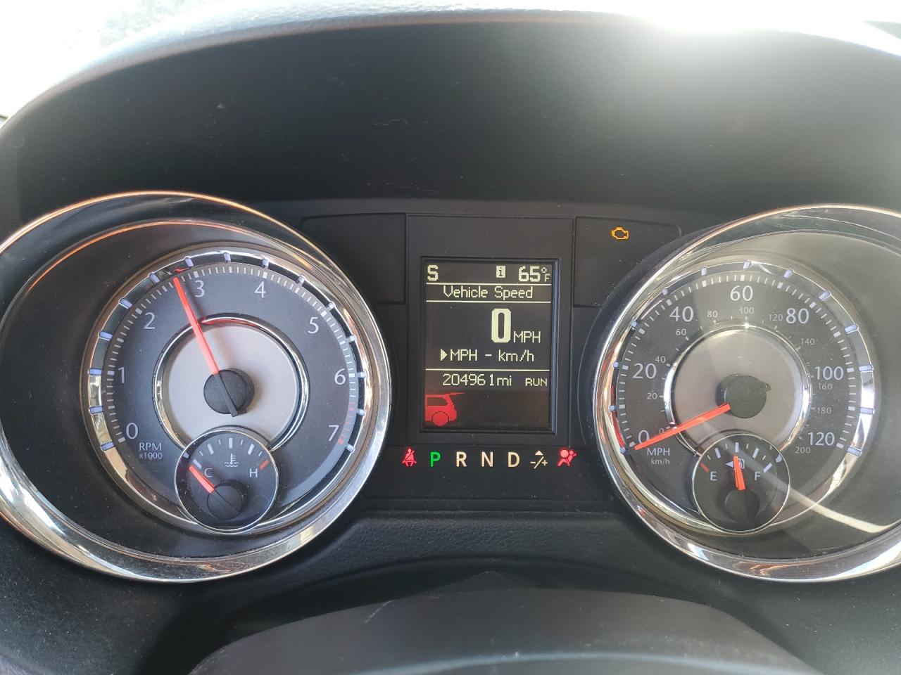 2015 Chrysler Town & Country Touring VIN: 2C4RC1BGXFR637586 Lot: 92186755