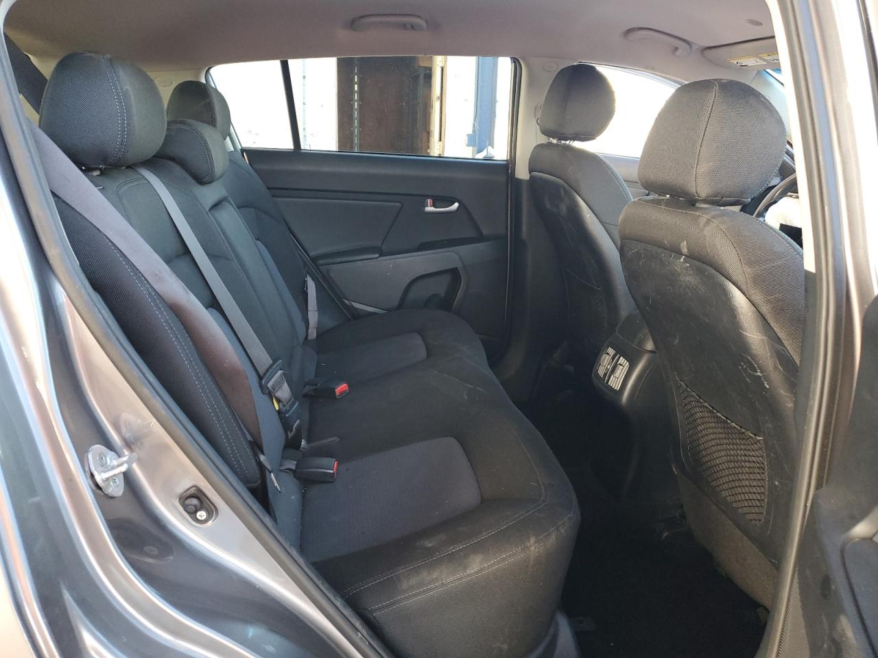 2015 Kia Sportage Lx VIN: KNDPB3AC2F7705272 Lot: 92674775