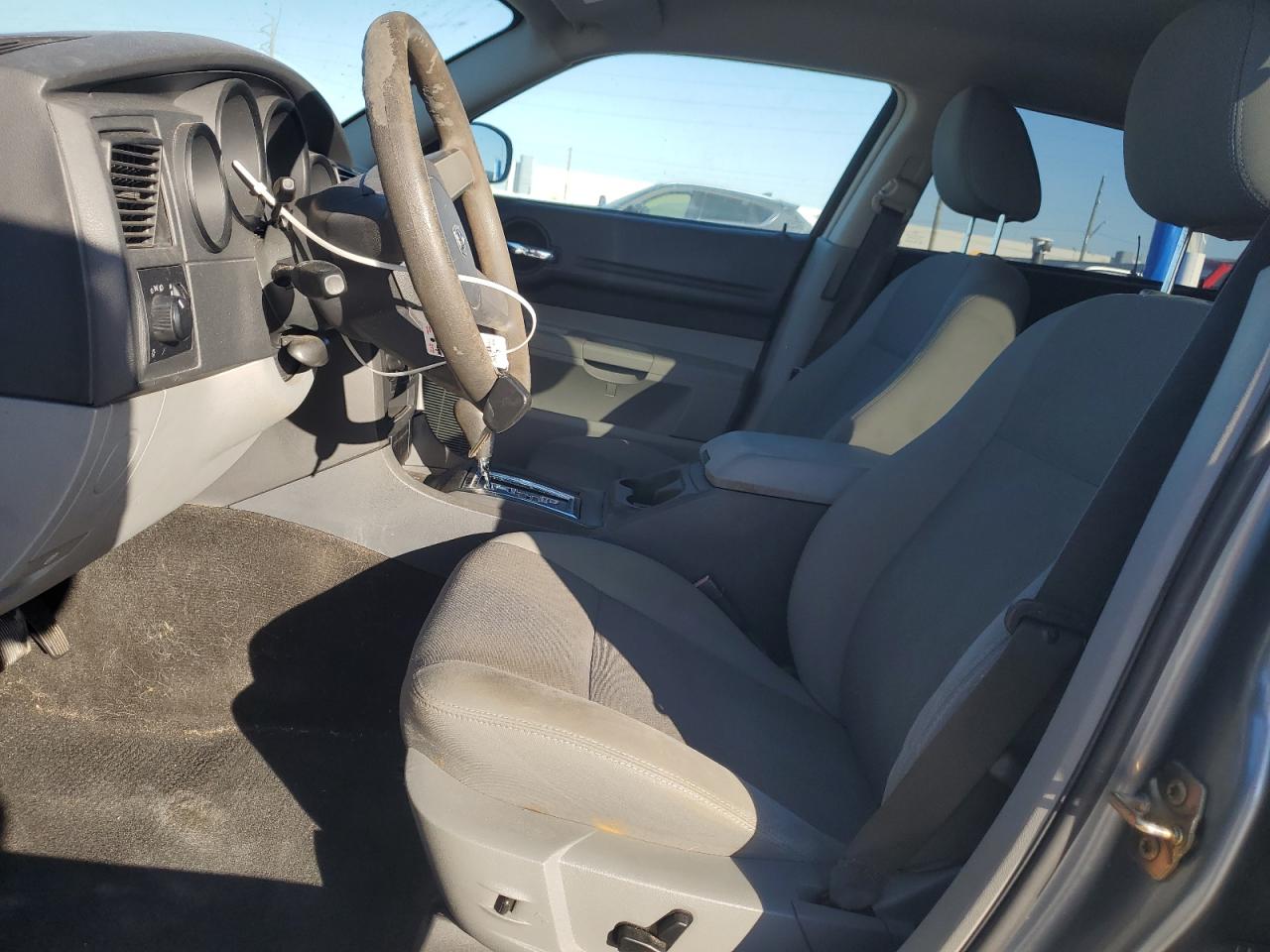 2006 Dodge Magnum Se VIN: 2D4FV47T66H305058 Lot: 92180285