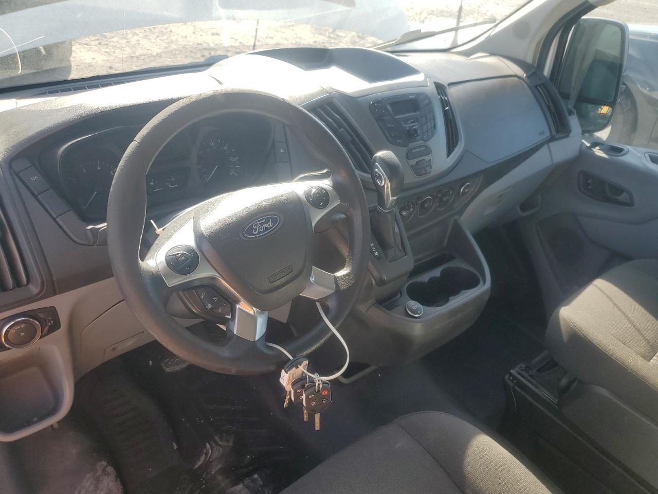 2018 Ford Transit T-350 Hd VIN: 1FTBF4XG1JKA95692 Lot: 91217665