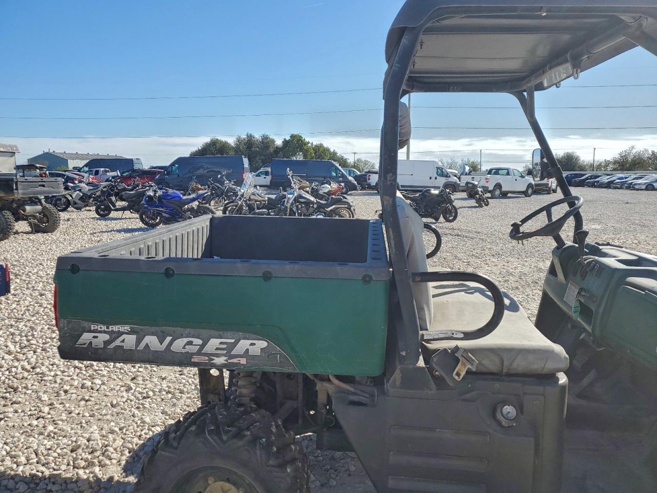 2005 Polaris Ranger 4X2 - Atv VIN: 4XARB50A25D731933 Lot: 94123155