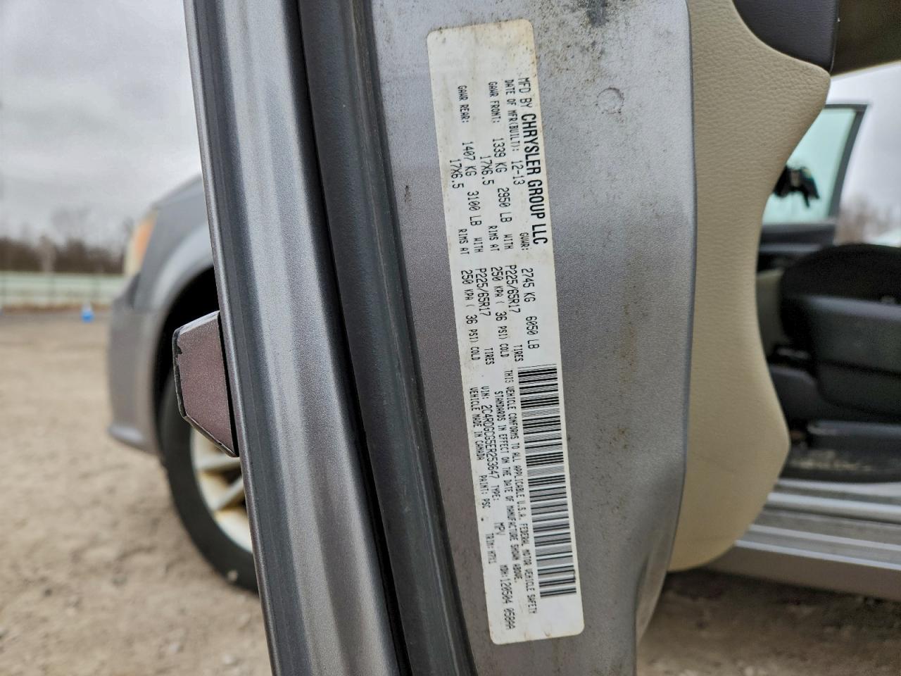 2014 Dodge Grand Caravan Sxt VIN: 2C4RDGCG5ER253647 Lot: 93781745