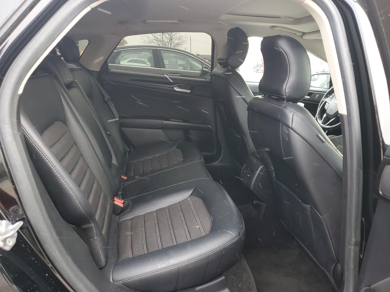 2018 Ford Fusion Se VIN: 3FA6P0HD5JR196165 Lot: 92192595