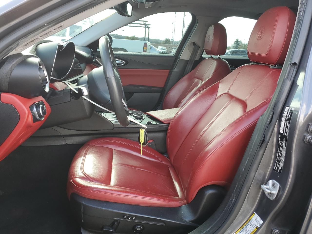 2017 Alfa Romeo Giulia Q4 VIN: ZARFAEDN6H7548040 Lot: 93743685