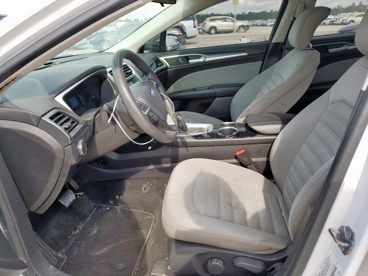 2013 Ford Fusion S VIN: 3FA6P0G74DR255920 Lot: 93446555