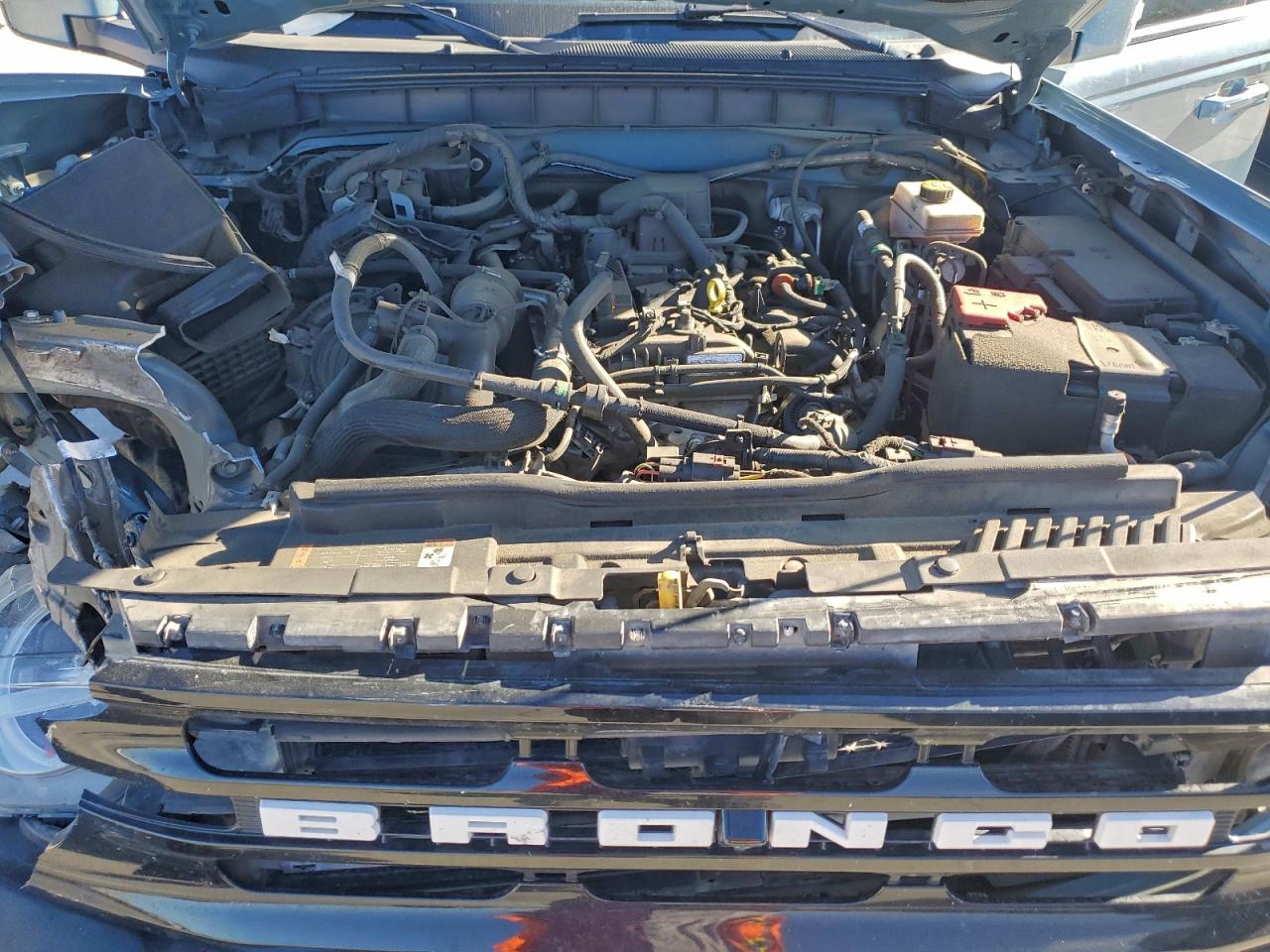 2021 Ford Bronco Base VIN: 1FMDE5DH9MLA98039 Lot: 91926575