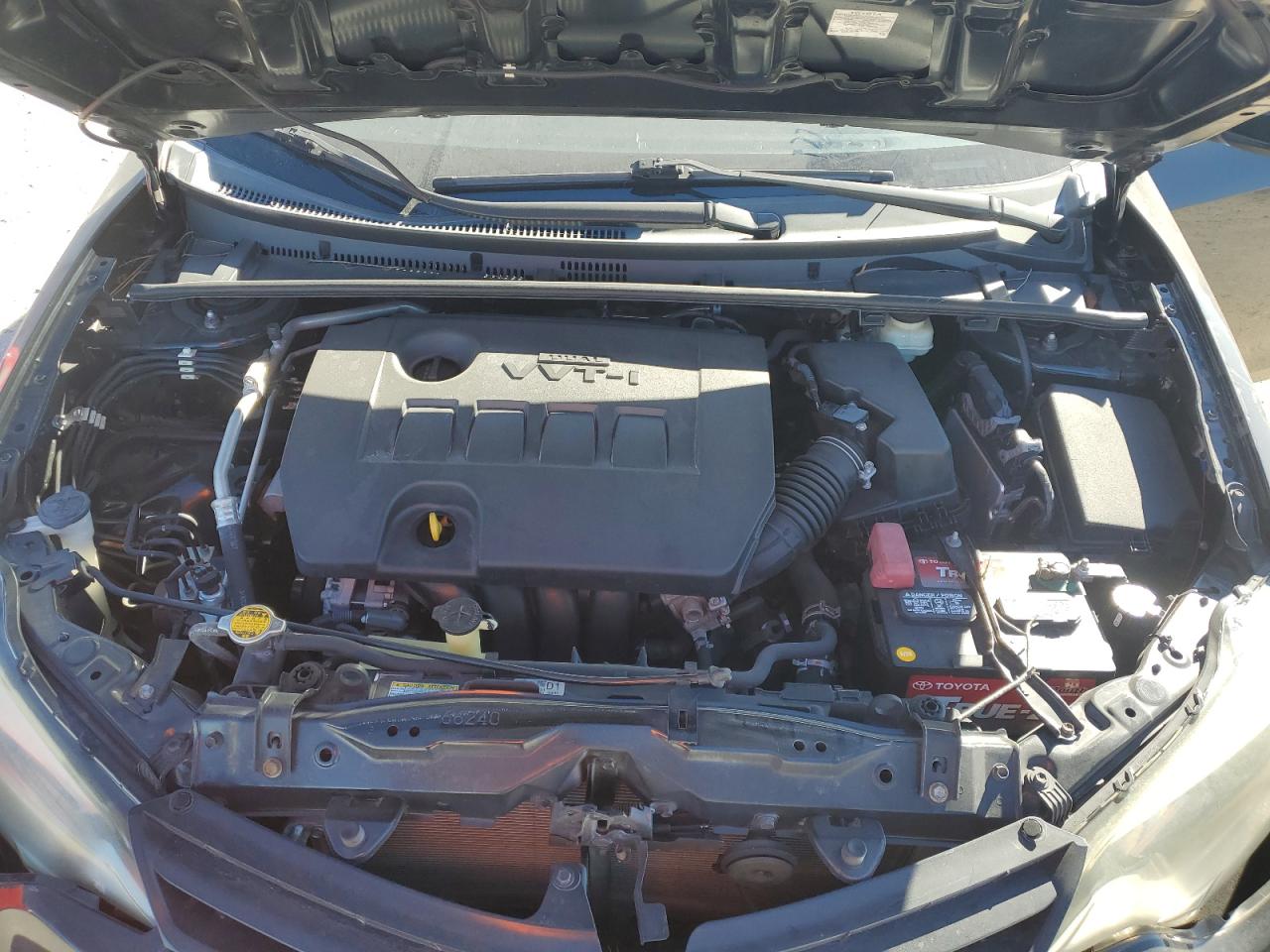 2015 Toyota Corolla L VIN: 2T1BURHE3FC335592 Lot: 92099435