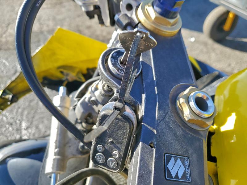 2005 SUZUKI GSX-R750 K  