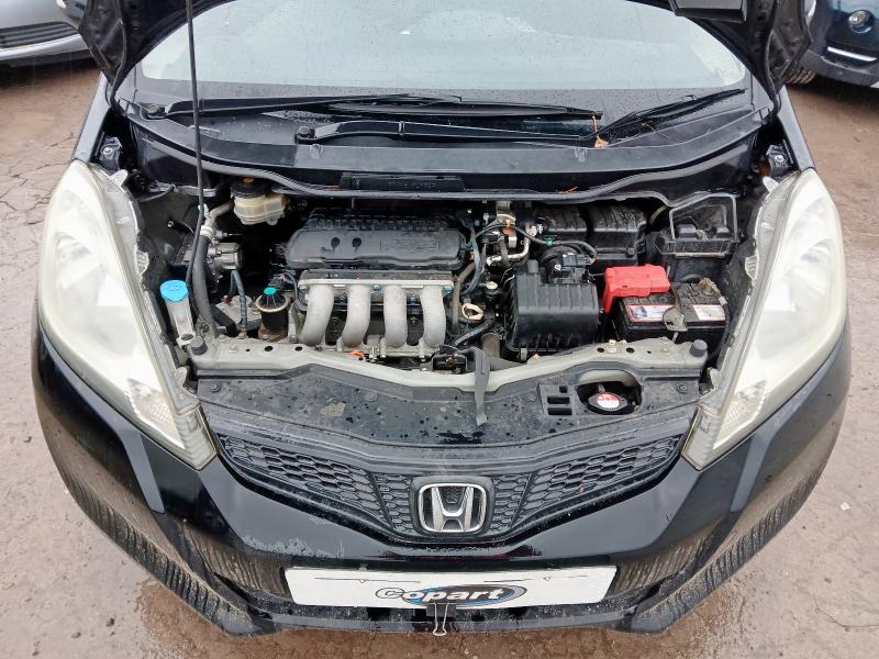 2013 HONDA JAZZ 