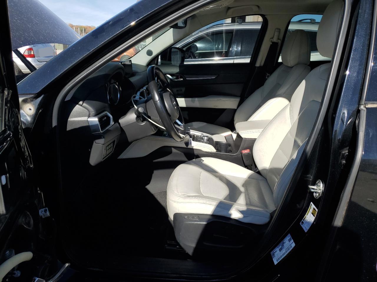 2017 Mazda Cx-5 Grand Touring VIN: JM3KFBDL3H0147357 Lot: 92235615