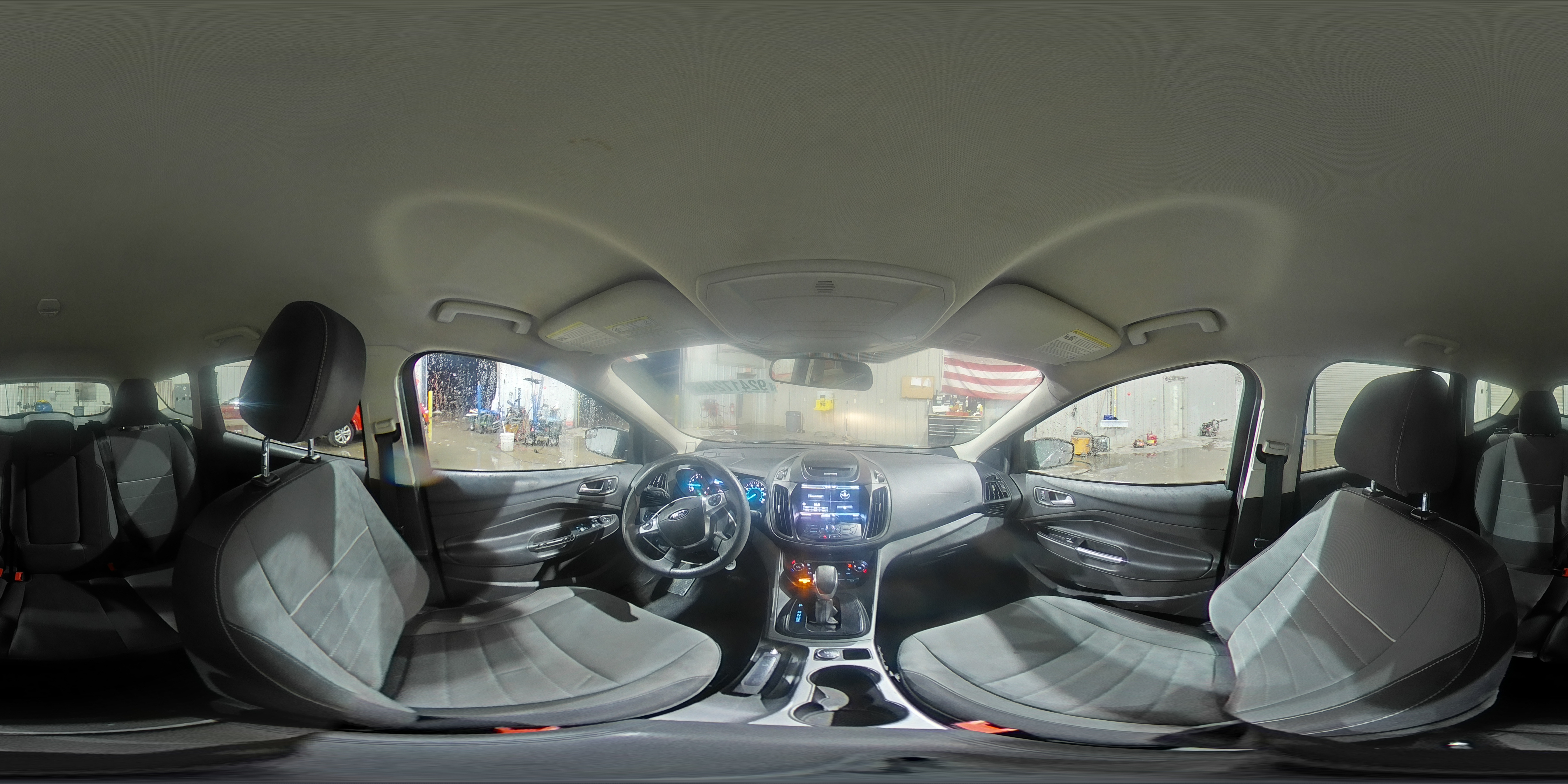 2015 Ford Escape Se VIN: 1FMCU0GX0FUB30183 Lot: 92417245