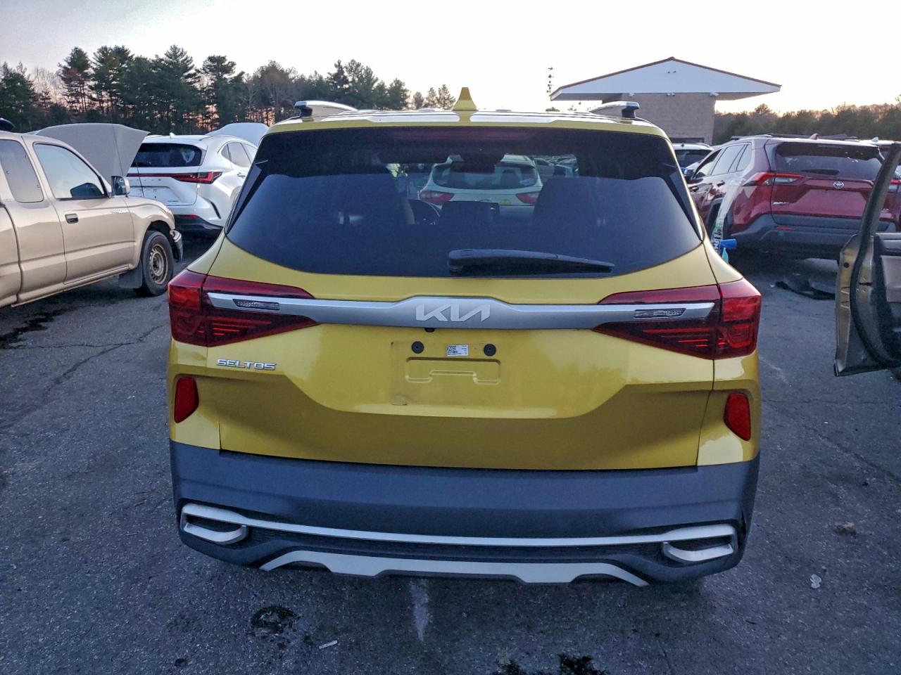 2022 Kia Seltos Sx VIN: KNDETCA29N7253895 Lot: 93065875