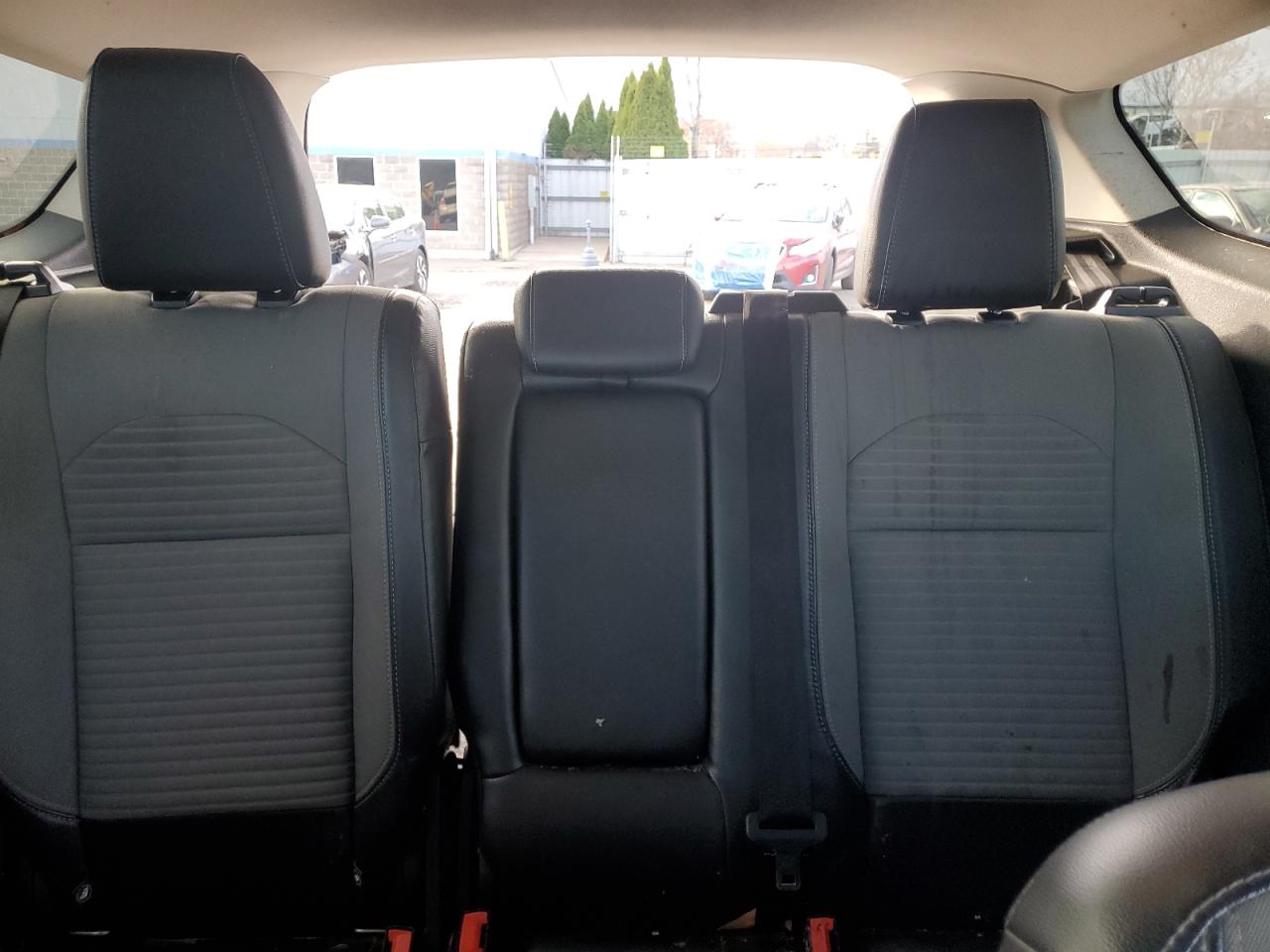 2017 Ford Escape Se VIN: 1FMCU9G93HUC58264 Lot: 92909105