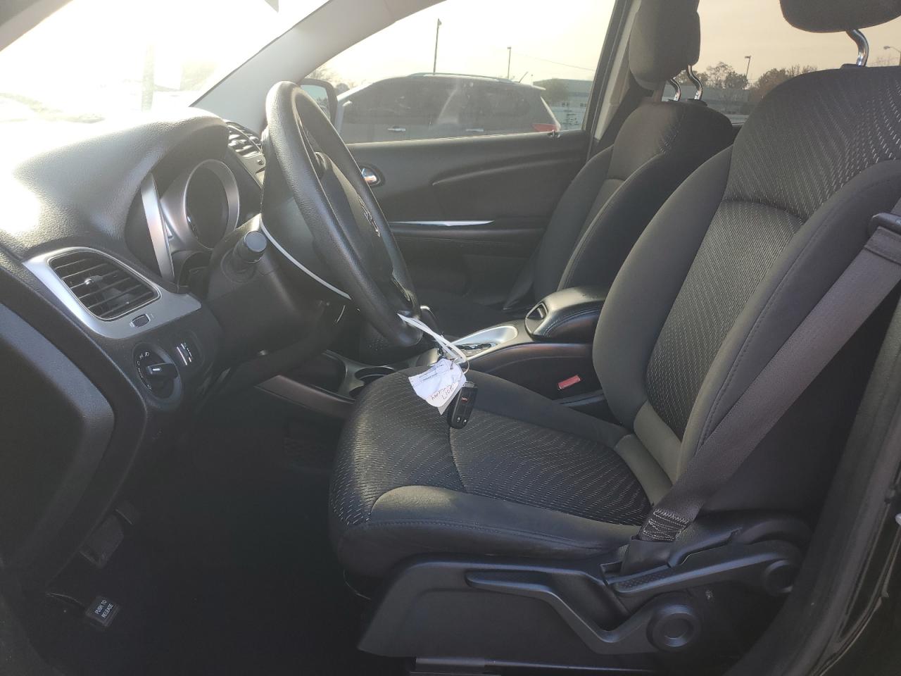 2017 Dodge Journey Se VIN: 3C4PDCAB5HT559983 Lot: 90893395