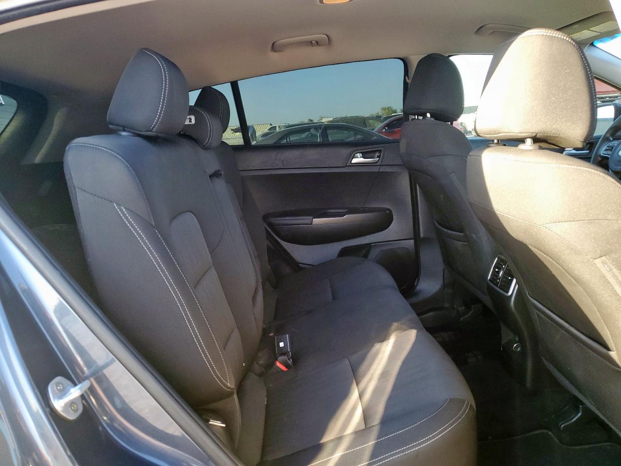 2017 Kia Forte Lx VIN: 3KPFL4A72HE125251 Lot: 92431765