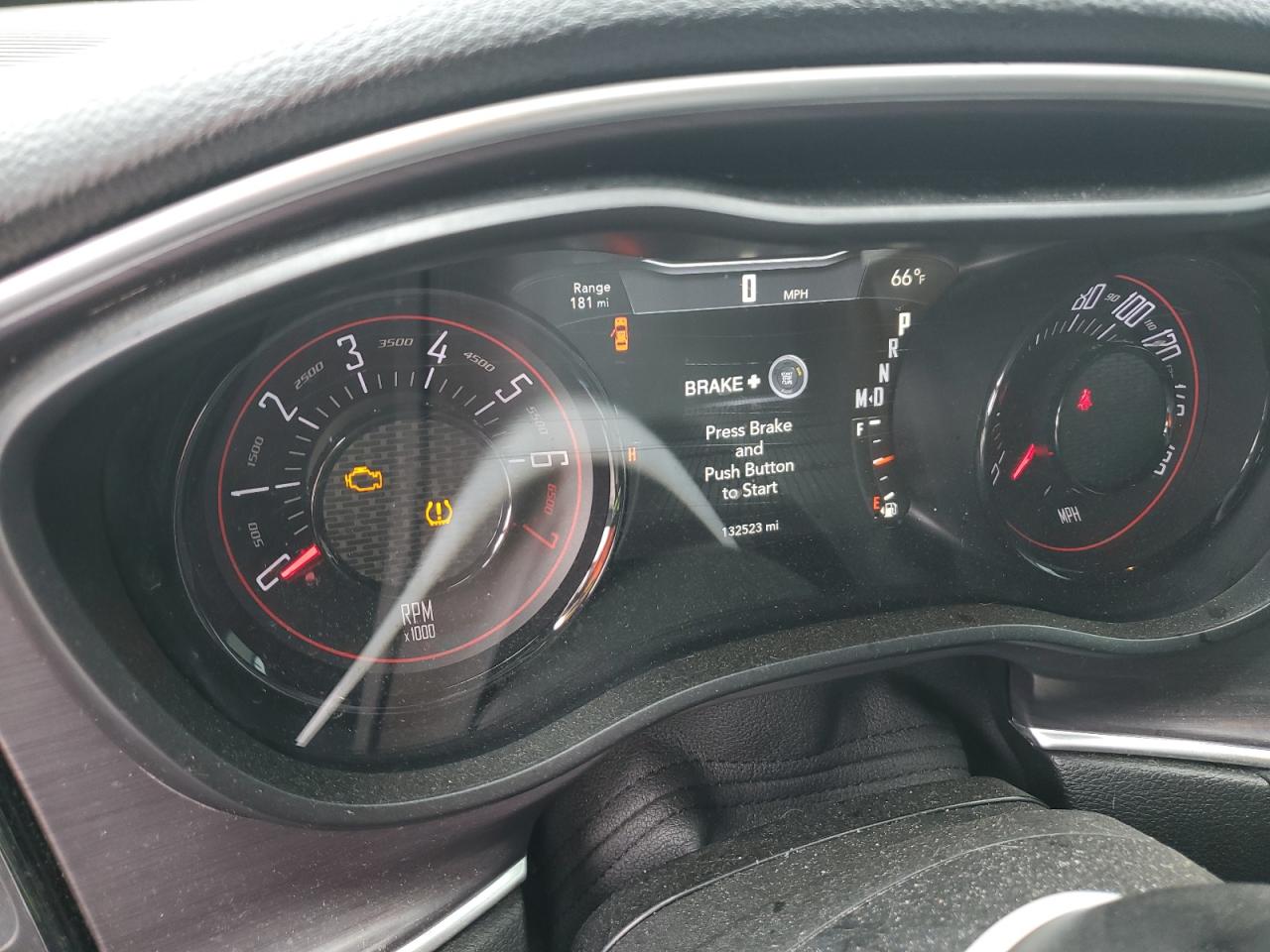 2018 Dodge Challenger Sxt VIN: 2C3CDZAG3JH333151 Lot: 91683095