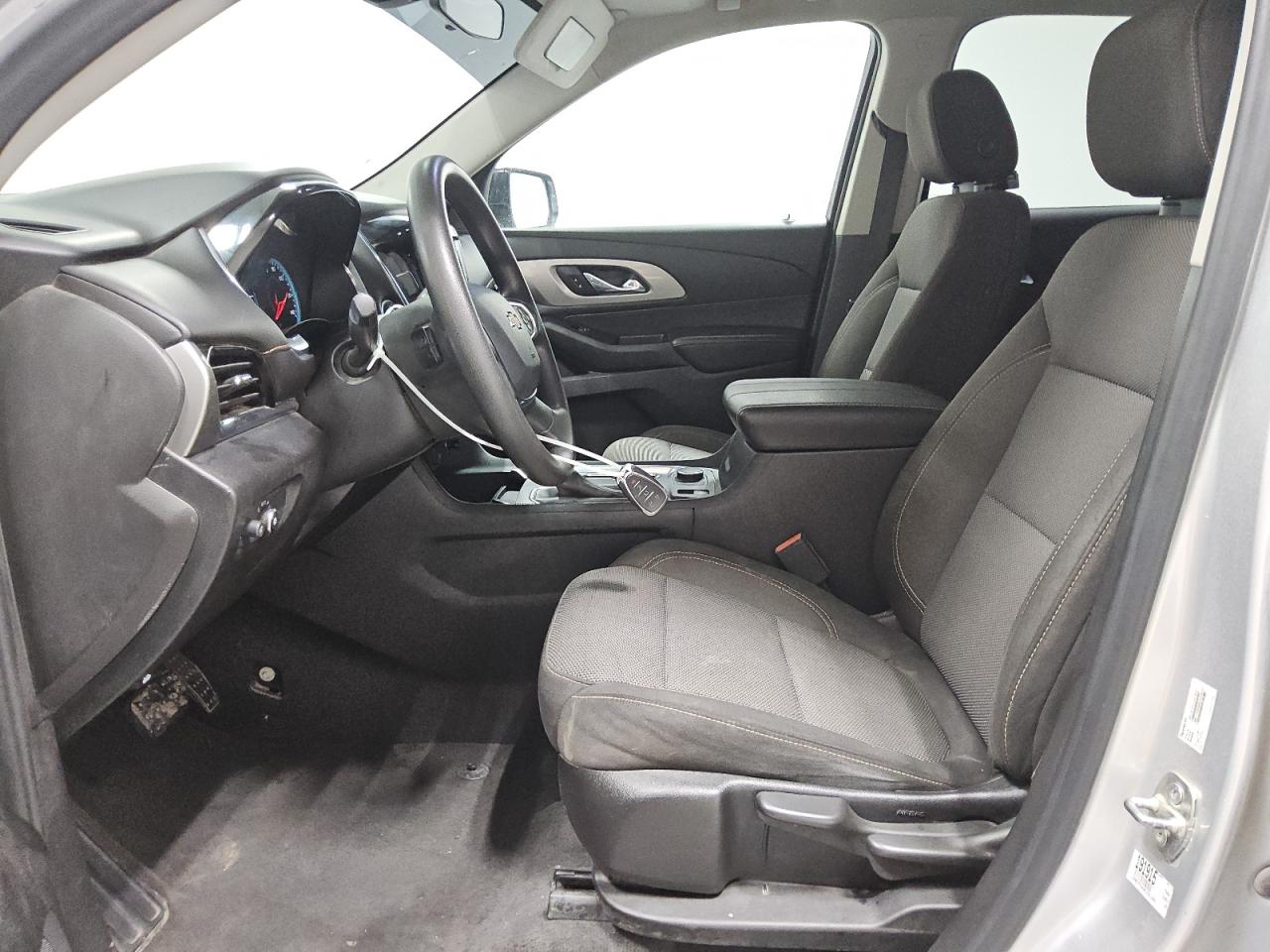 2019 Chevrolet Traverse Ls VIN: 1GNERFKW3KJ221290 Lot: 92646855