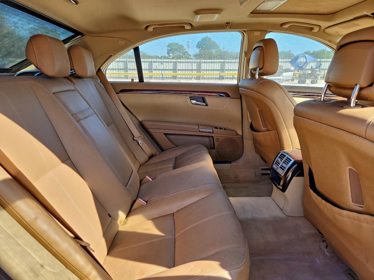 2009 Mercedes-Benz S 550 4Matic VIN: WDDNG86XX9A240822 Lot: 93754195